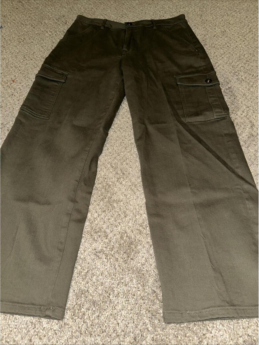 Vigoss Women Green Cargo Straight Pants Size 31. Y2K. Retro. Travel